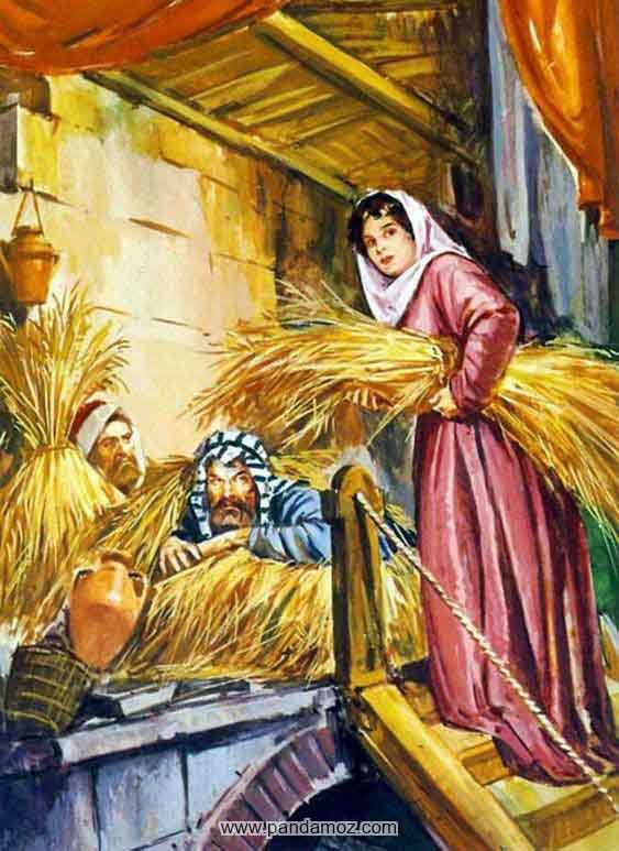 عکس تابلو نقاشی دختر کشاورز که در دست و زیر بغل خود دسته ایی از ساقه و خوشه های طلایی گندم دارد. در تصویر دخترک در حال بالا رفتن از پله های انبار گندم است و دو مرد دیده می شوند که در زیر کاه ها و ساقه های موجود در انبار خود را مخفی و پنهان کرده اند