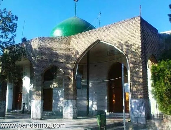 عکس آرامگاه بی بی حسنیه در تربت حیدریه استان خراسان، در تصویر گنبد مزار به رنگ سبز است
